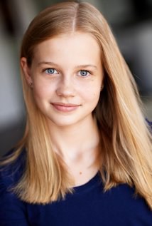 安格瑞·赖斯 Angourie Rice照片