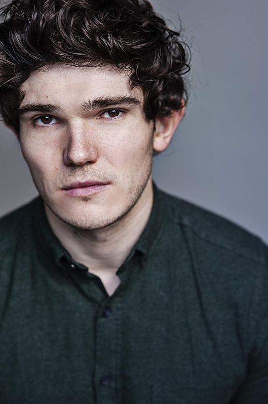 弗拉·菲 Fra Fee照片