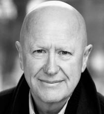 尼尔·巴格 Niall Buggy照片