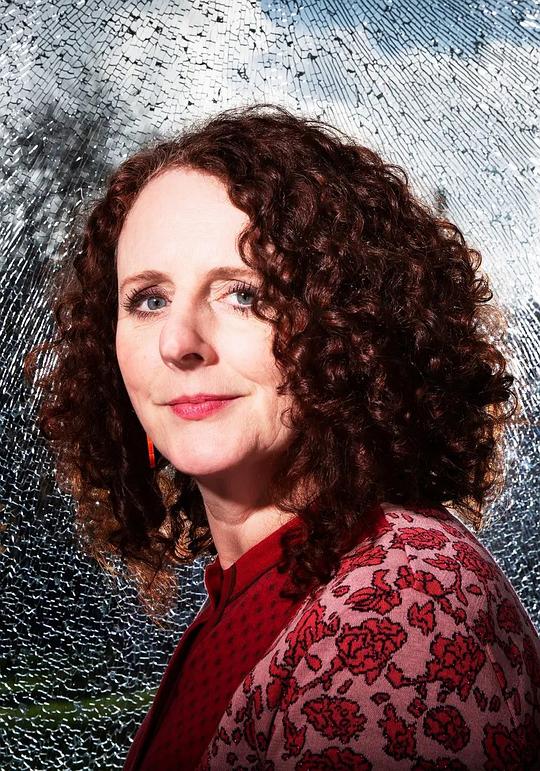 玛姬·欧法洛 Maggie O'Farrell照片