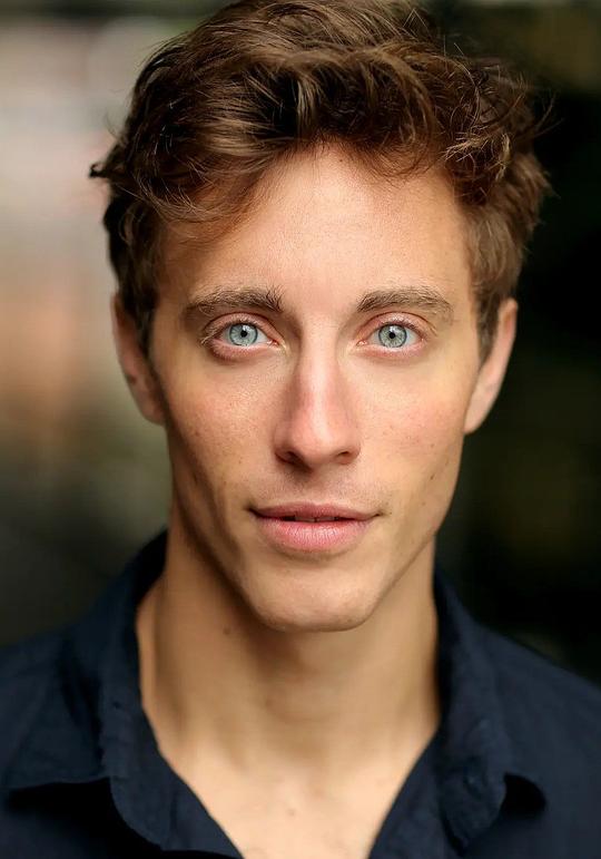 萨姆·伍尔夫 Sam Woolf照片