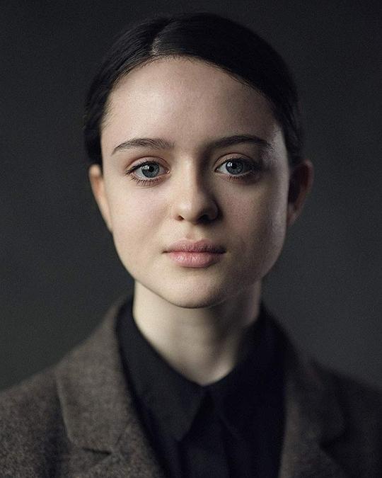 维奥拉·佩雷特约翰 Viola Prettejohn照片