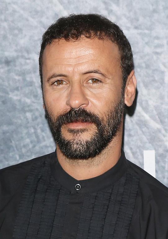 阿里·苏莱曼 Ali Suliman照片