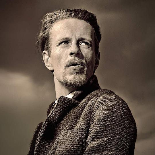 亚历山大·谢尔 Alexander Scheer照片