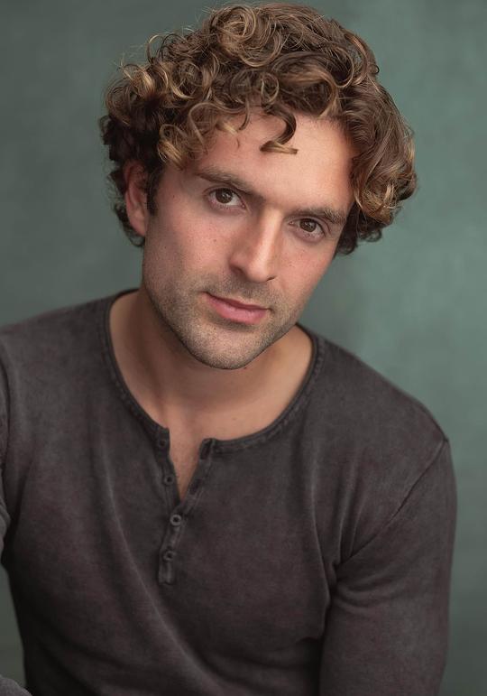 洛瑞·布瑞 Rory Bray照片