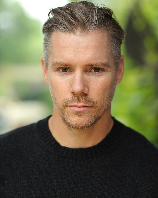 乔什·柯德雷 Josh Cowdery照片