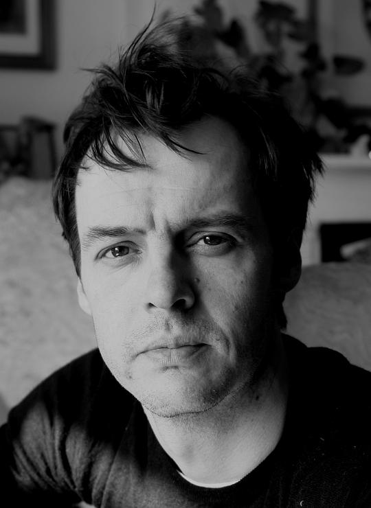 保罗·希尔顿 Paul Hilton照片