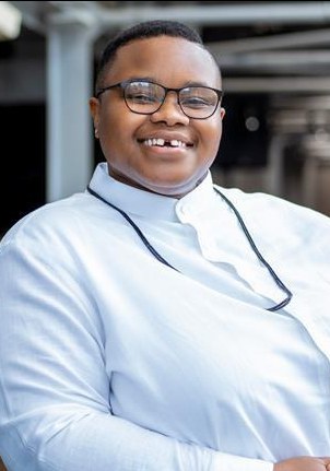 乔伊·盖洛罗-阿克波若托 Joy Gharoro-Akpojotor照片