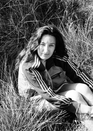 斯特罗马·凯恩斯 Stroma Cairns照片