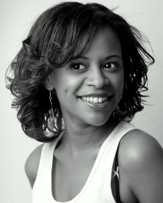 阿伊莎·安托万 Ayesha Antoine照片