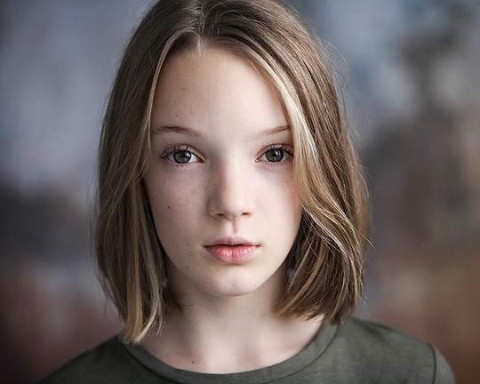 拉菲拉·查普曼 Raffiella Chapman照片