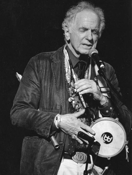 大卫·阿姆拉姆 David Amram照片