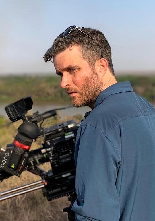 亚力克斯·帕金森 Alex Parkinson照片