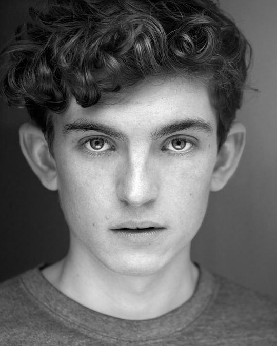 比尔·米尔纳 Bill Milner照片