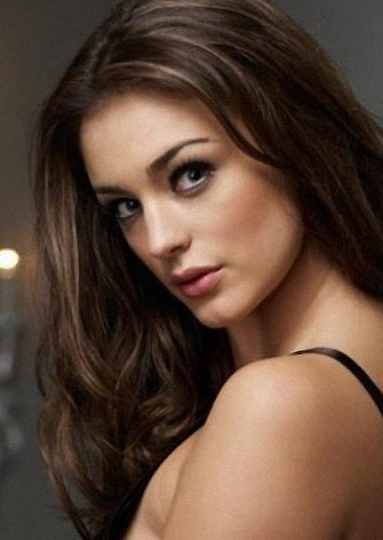 劳伦·巴德 Lauren Budd照片