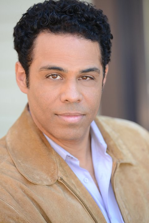 亚当·拉扎尔-怀特 Adam Lazarre-White照片