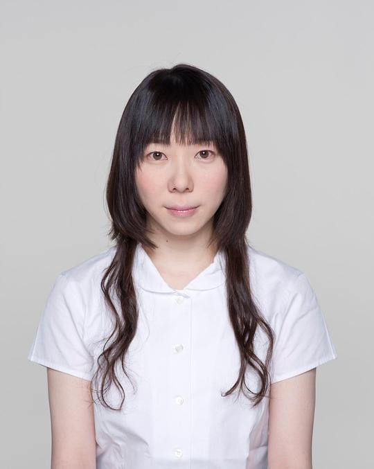 平岩纸 Kami Hiraiwa照片