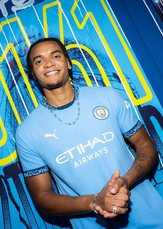 曼努埃尔·阿坎吉 Manuel Akanji照片