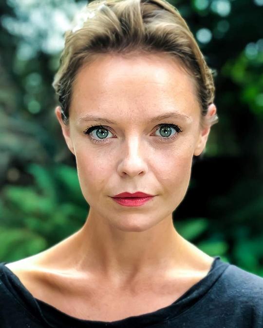 托莉·巴特勒-哈特 Tori Butler-Hart照片