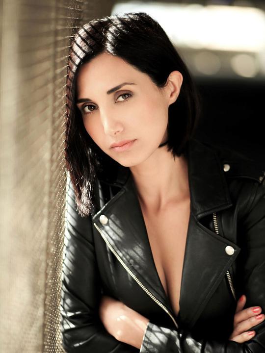 娜格斯·拉什迪 Narges Rashidi照片