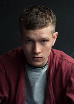 奥利·梅雷迪思 Oli Meredith照片