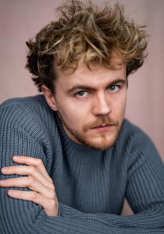 麦金托什·马格顿 Mackintosh Muggleton照片