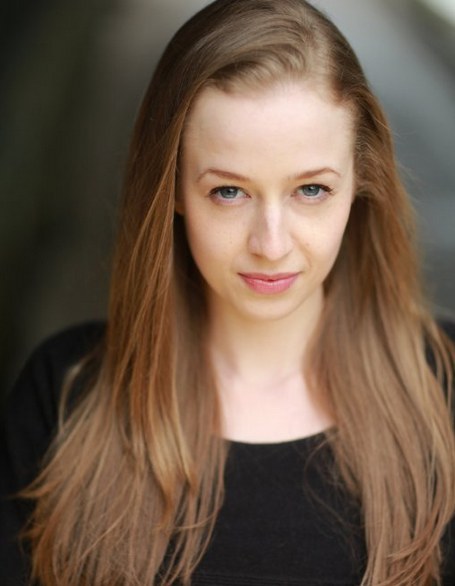 霍莉·登普西 Holli Dempsey照片