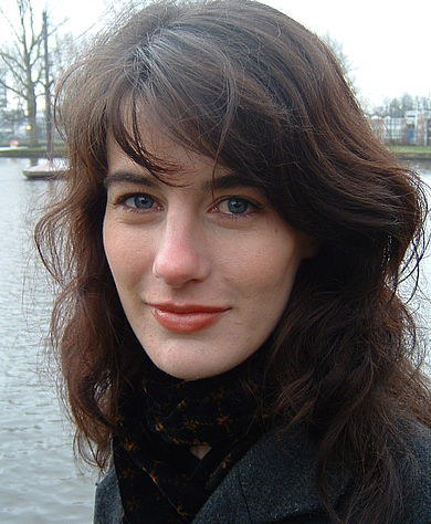 詹妮弗·珀罗 Jennifer Perrott照片