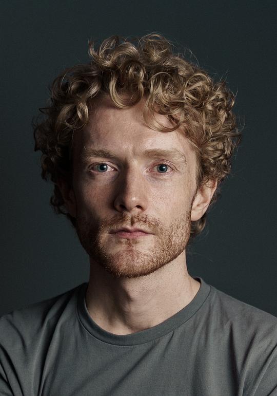 莱纳德·巴克利 Leonard Buckley照片