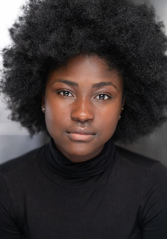 劳伦·阿朱福 Lauryn Ajufo照片