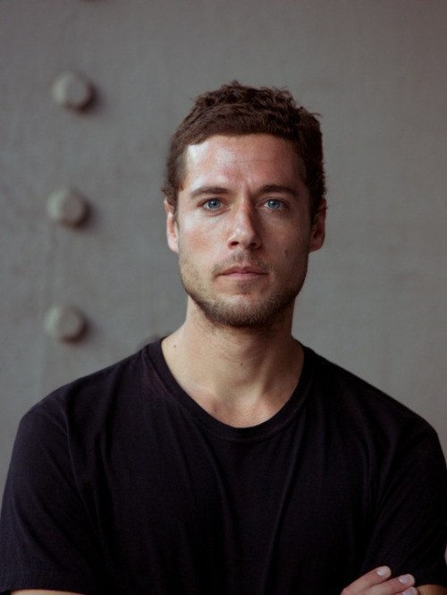 乔恩·保罗·菲利普斯 Jon Paul Phillips照片