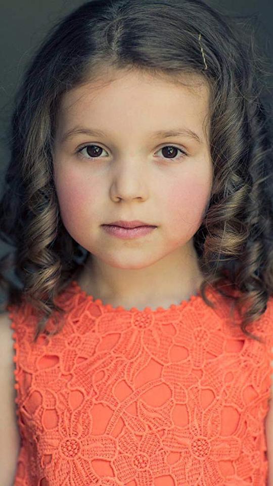 麦莉·洛克 Miley Locke照片