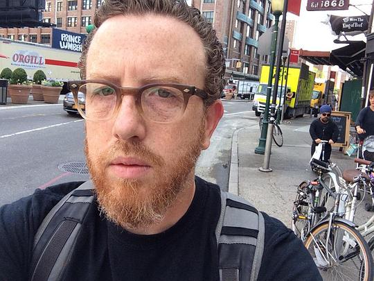 罗斯·维诺库尔 Ross Venokur照片