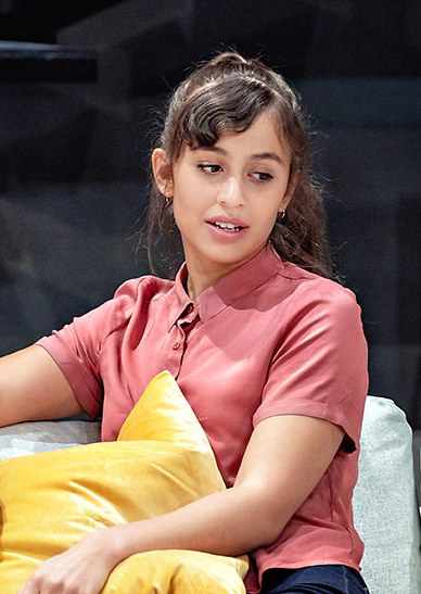 罗宾·卡拉 Robyn Cara照片