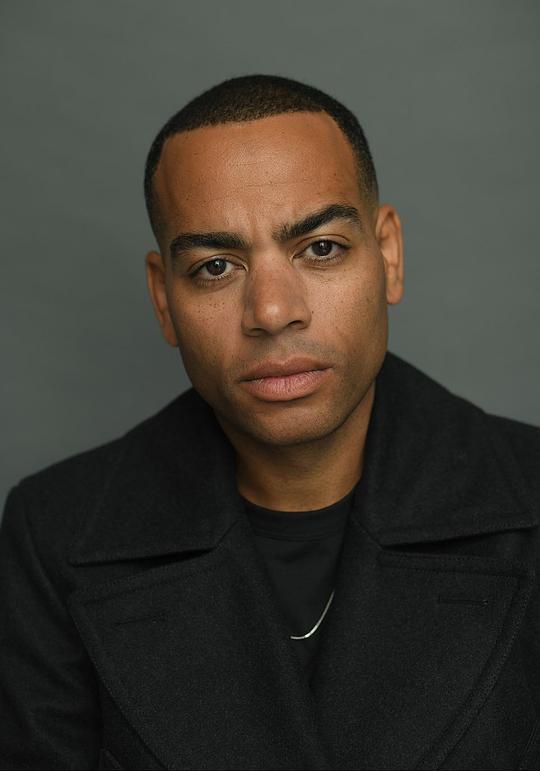 本·贝利·史密斯 Ben Bailey Smith照片