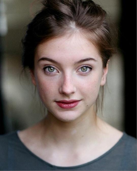 安东尼娅·克拉克 Antonia Clarke照片