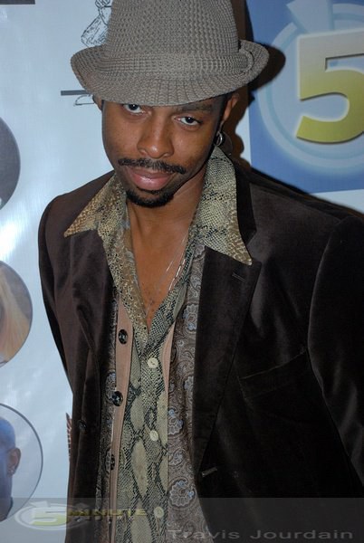 特雷瓦·埃迪内 Treva Etienne照片