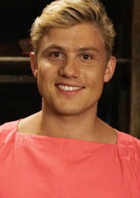 乔纳森·珀恩廷 Jon Pointing照片