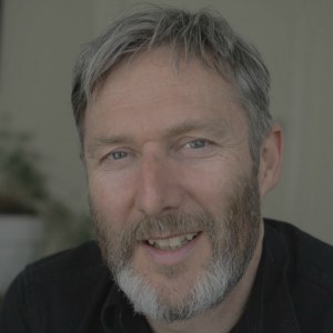 布鲁斯·古迪森 Bruce Goodison照片