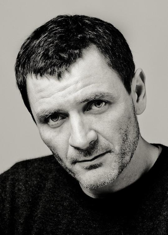 亚历克斯·布伦德穆尔 Àlex Brendemühl照片