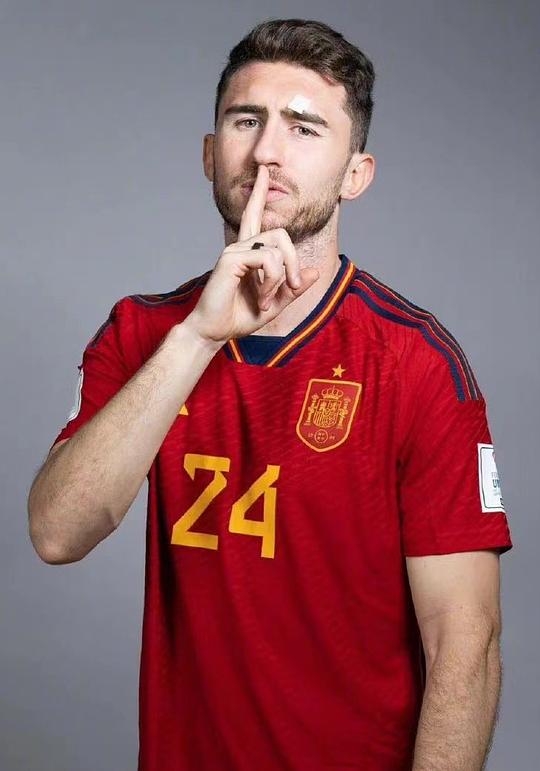 艾默里克·拉波特 Aymeric Laporte照片