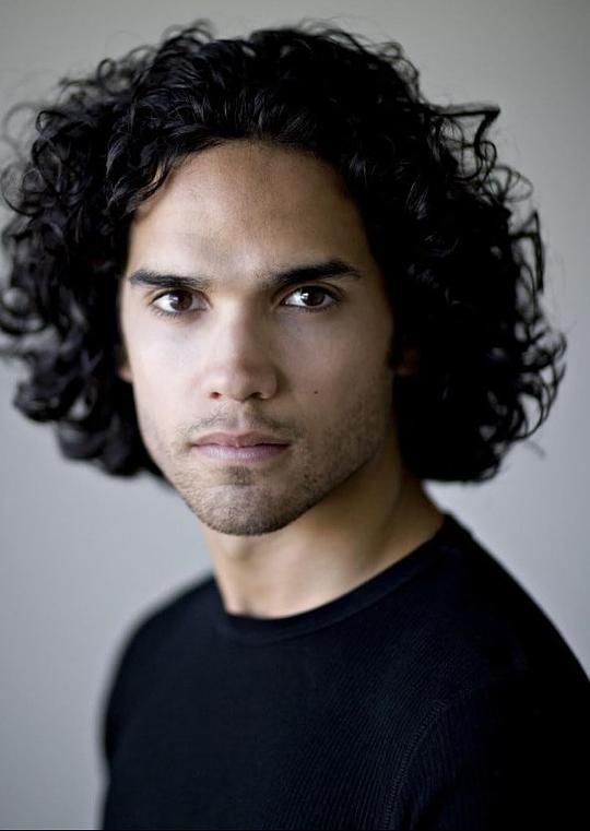 瑞斯·里奇 Reece Ritchie照片