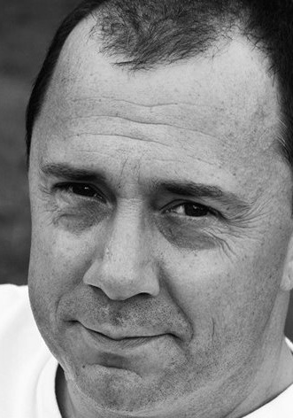 罗伯·贾维斯 Rob Jarvis照片