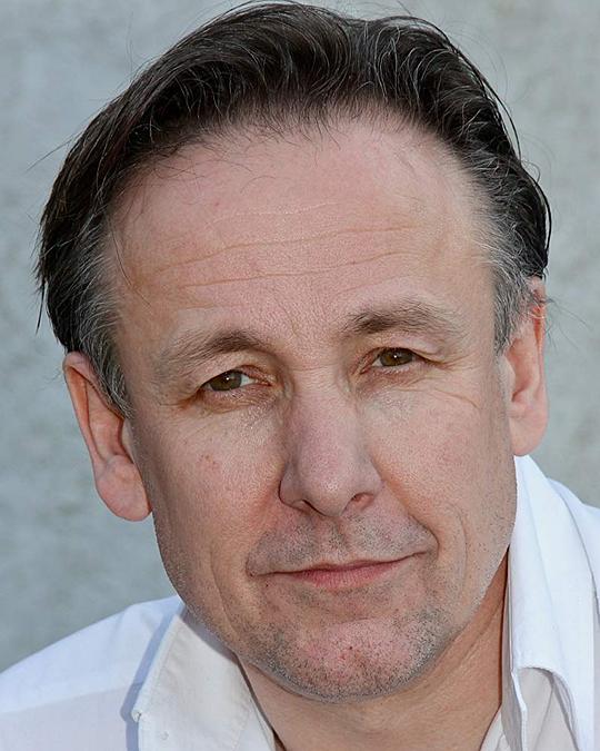 理查德·艾尔芬 Richard Elfyn照片