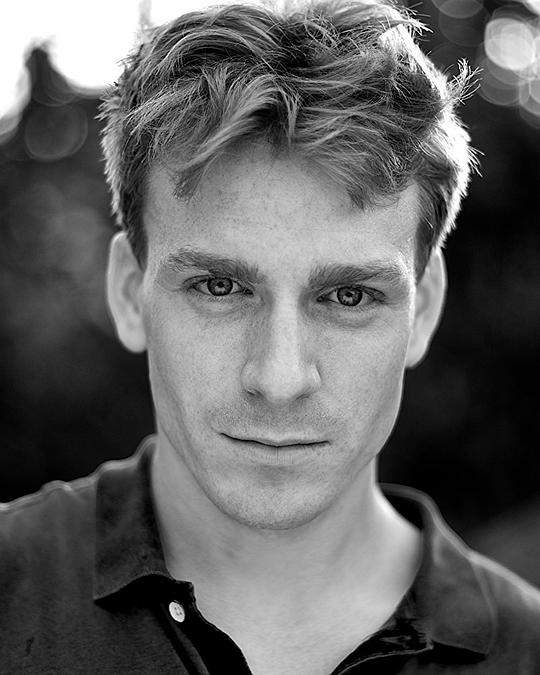 埃德温·托马斯 Edwin Thomas照片