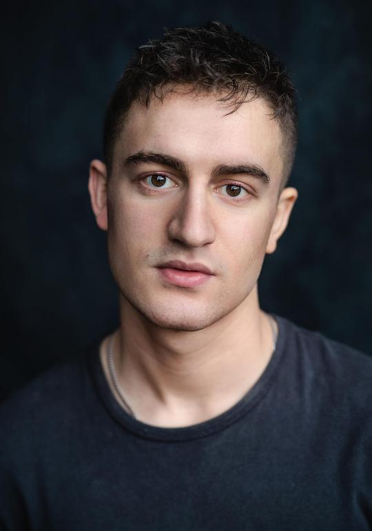 卢克·纳恩 Luke Nunn照片