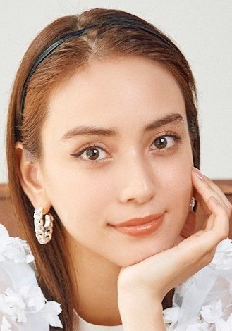 泷泽凯伦 Karen Takizawa照片