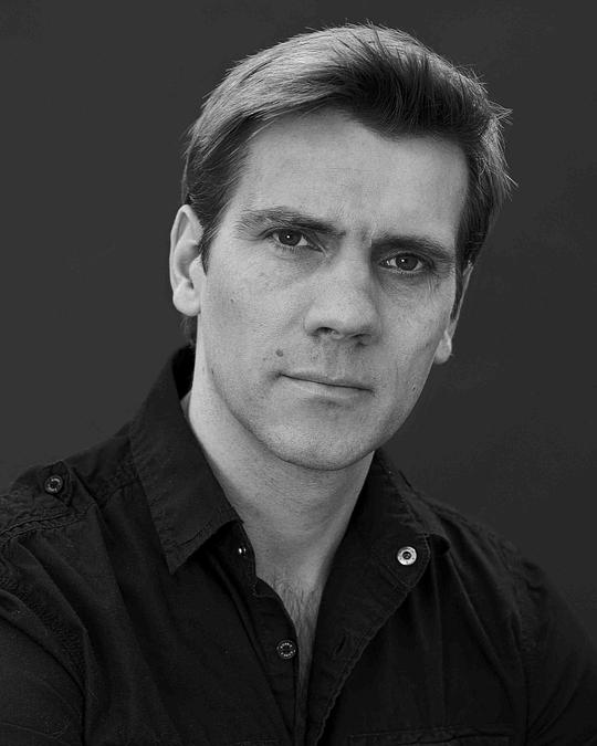 亚当·库珀 Adam Cooper照片