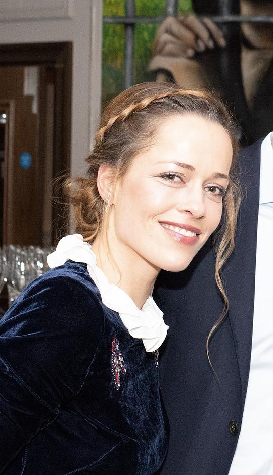 伊丽莎·施罗德 Eliza Schroeder照片