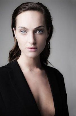 夏洛特·彼得斯 Charlotte Peters照片